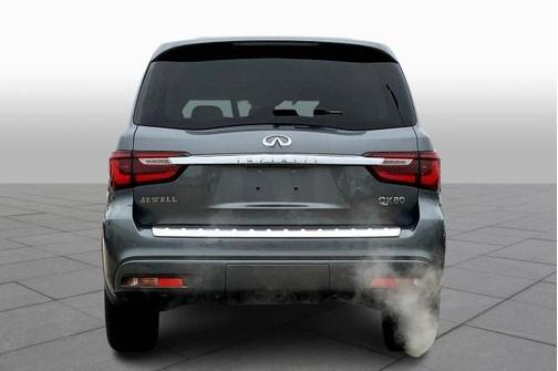 Photo 3 of 29 of 2018 INFINITI QX80 Base