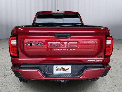 2024 GMC Canyon AT4X