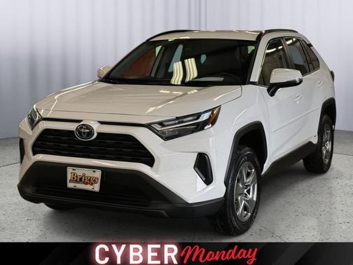 2024 Toyota RAV4 Hybrid LE