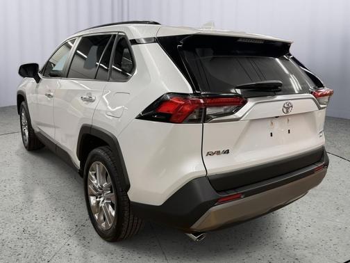 2023 Toyota RAV4 Limited