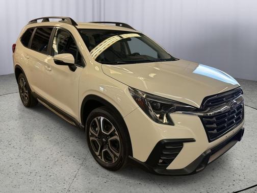 2023 Subaru Ascent Limited 8-Passenger