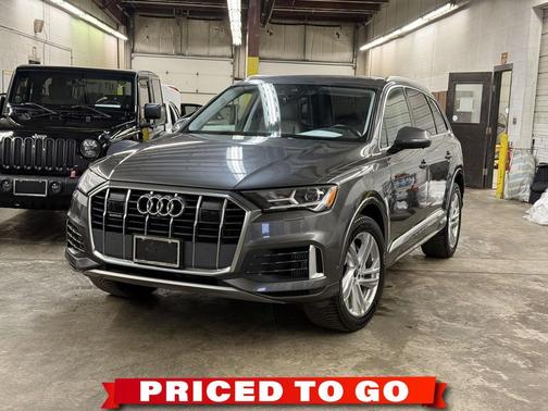 2022 Audi Q7 55 Premium Plus