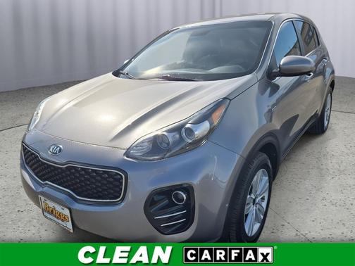 Mineral Silver 2018 Kia Sportage LX