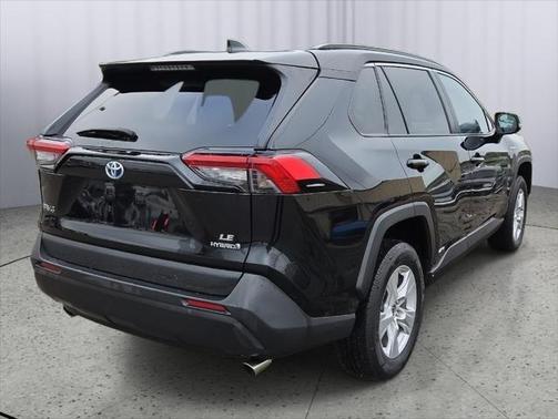 2021 Toyota RAV4 Hybrid LE