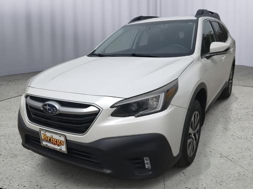 Crystal White Pearl 2020 Subaru Outback Premium