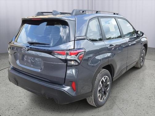 2025 Subaru Forester Base