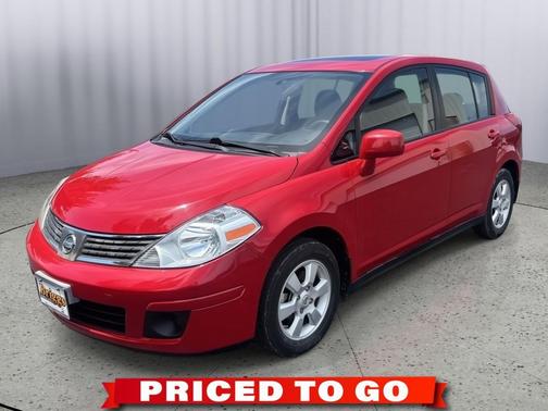 Red Alert 2009 Nissan Versa 1.8 SL