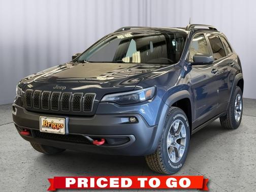 Blue Shade Pearlcoat 2019 Jeep Cherokee Trailhawk