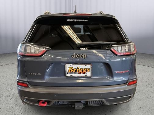 Blue Shade Pearlcoat 2019 Jeep Cherokee Trailhawk