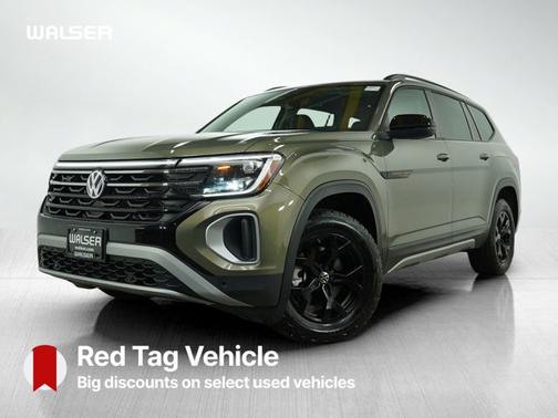 2024 Volkswagen Atlas 2.0T Peak Edition SE w/Technology