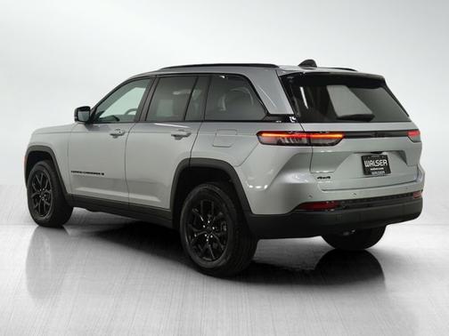2024 Jeep Grand Cherokee Altitude