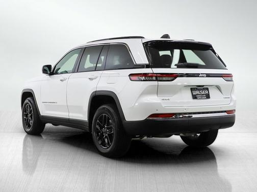 2024 Jeep Grand Cherokee Laredo X