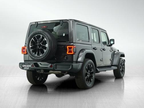 2020 Jeep Wrangler Sahara Altitude