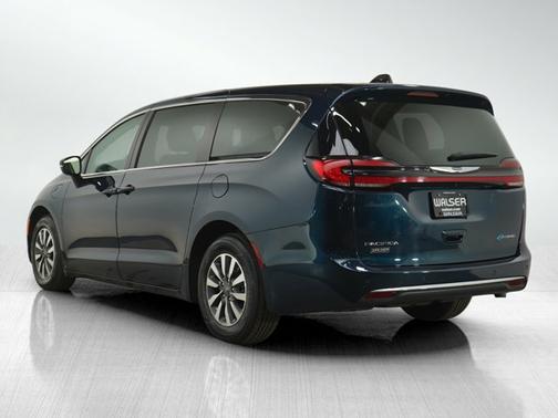 2023 Chrysler Pacifica Hybrid Hybrid Touring L