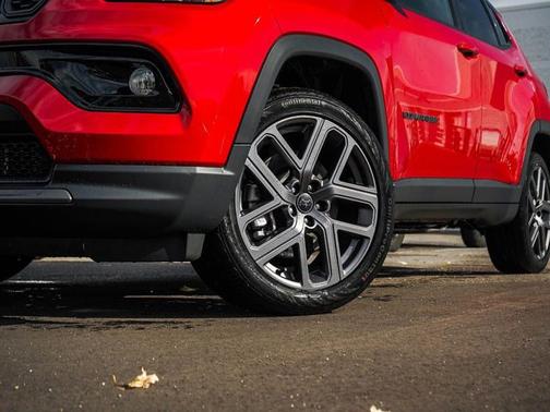 2026 Jeep Compass Limited Altitude