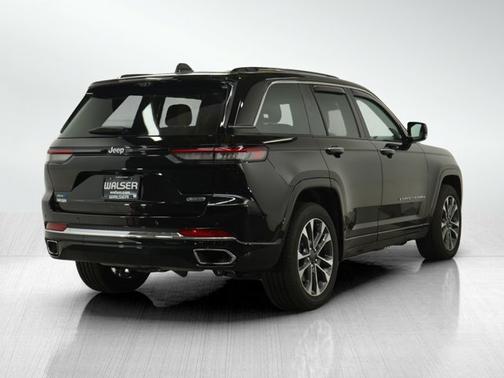 2024 Jeep Grand Cherokee Overland