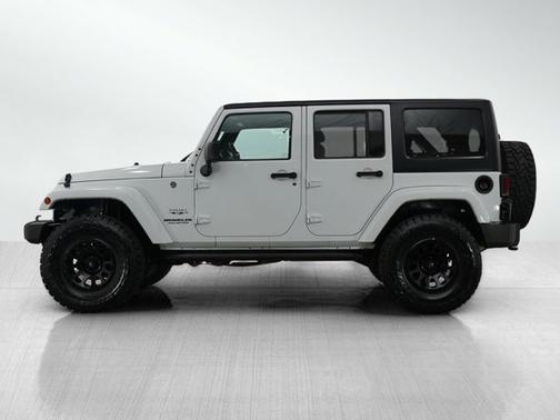 2017 Jeep Wrangler Sahara