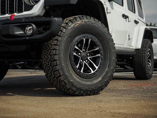 2025 Jeep Wrangler Rubicon X