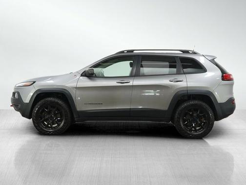 Billet Silver Metallic Clearcoat 2016 Jeep Cherokee Trailhawk