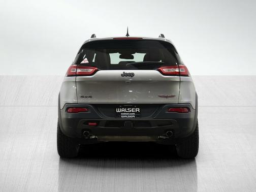 Billet Silver Metallic Clearcoat 2016 Jeep Cherokee Trailhawk