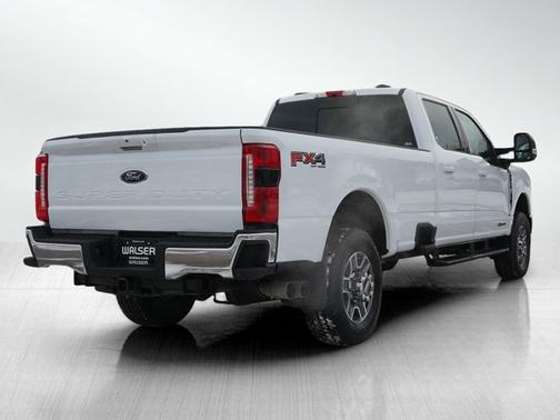 2024 Ford F-350 LARIAT