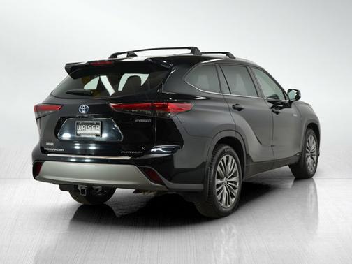 2020 Toyota Highlander Hybrid Limited Premium