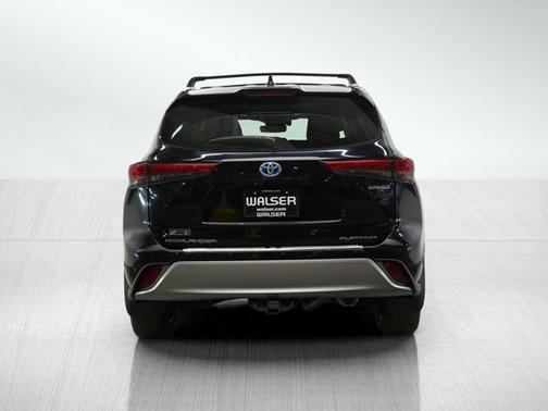 2020 Toyota Highlander Hybrid Limited Premium