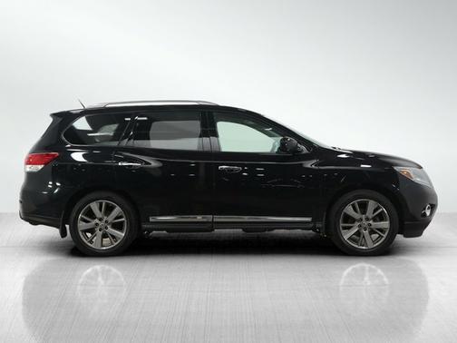2016 Nissan Pathfinder Platinum