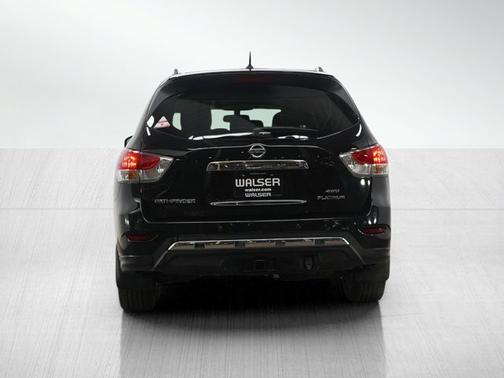 2016 Nissan Pathfinder Platinum