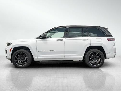 2025 Jeep Grand Cherokee Summit Reserve