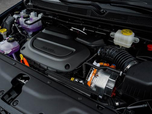 2025 Chrysler Pacifica Hybrid Hybrid Premium S Appearance Pkg