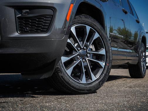 2025 Jeep Grand Cherokee L Overland
