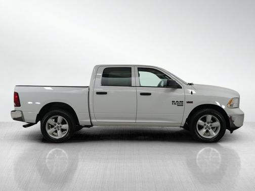 2023 RAM 1500 SLT