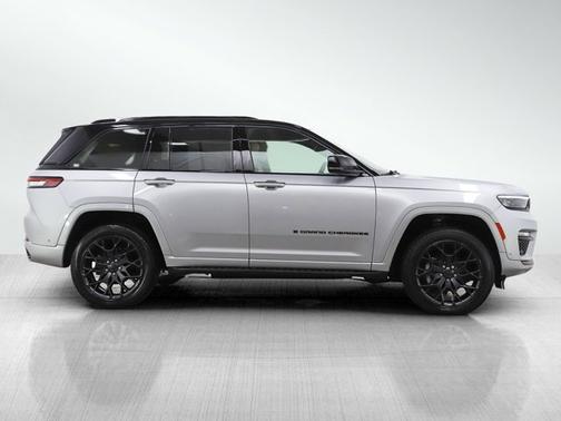 2024 Jeep Grand Cherokee Summit Reserve