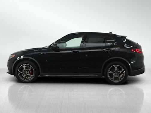 2022 Alfa Romeo Stelvio Ti