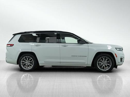 2023 Jeep Grand Cherokee L Summit