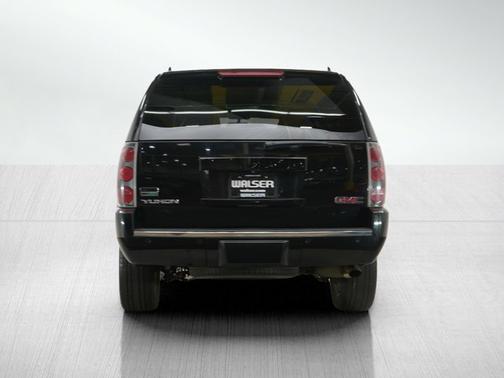 2011 GMC Yukon Denali