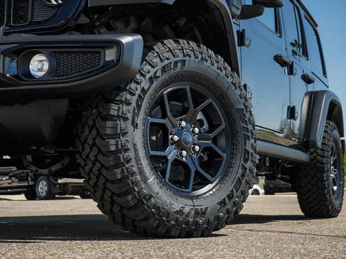 2025 Jeep Wrangler 4xe Willys