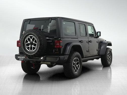 Black Clearcoat 2025 Jeep Wrangler Rubicon