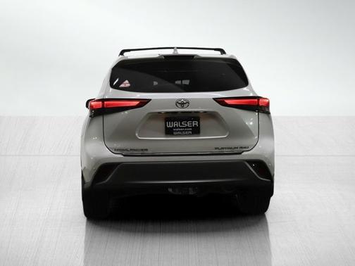 2020 Toyota Highlander Platinum