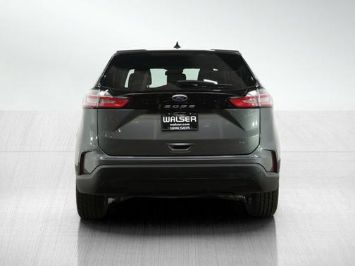 2021 Ford Edge SE