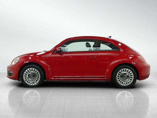 2014 Volkswagen Beetle Auto 1.8T