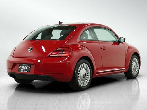 2014 Volkswagen Beetle Auto 1.8T