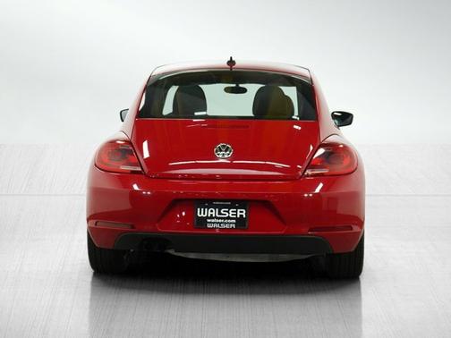 2014 Volkswagen Beetle Auto 1.8T