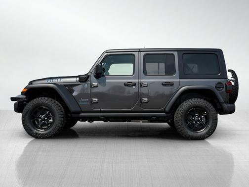 2025 Jeep Wrangler 4xe Willys