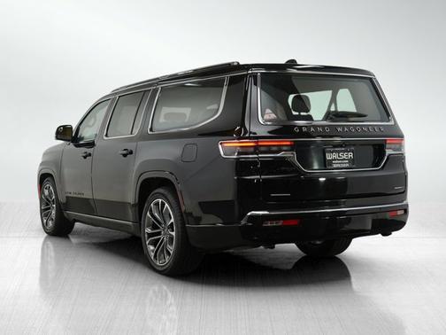 2023 Jeep Grand Wagoneer L Series III