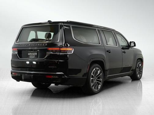 2023 Jeep Grand Wagoneer L Series III