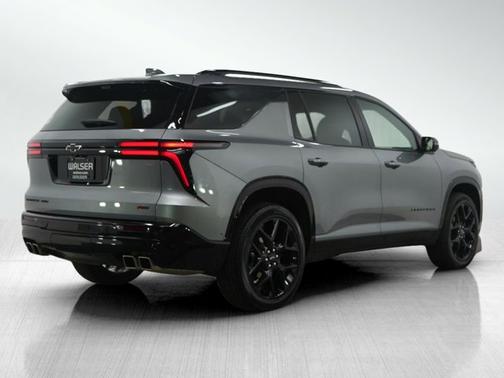 2025 Chevrolet Traverse AWD RS