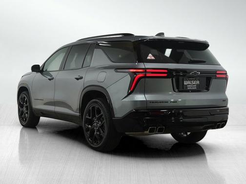 2025 Chevrolet Traverse AWD RS
