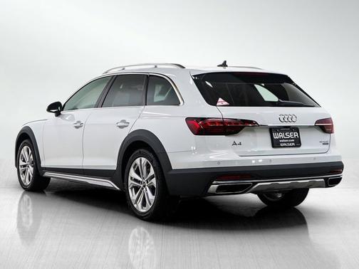 Glacier White Metallic 2022 Audi A4 allroad Premium Plus